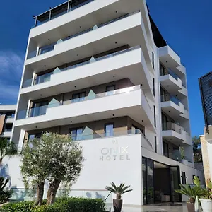 4* Hotel Boutique Onix